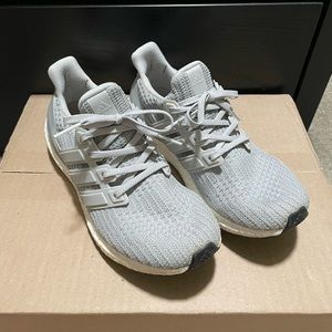 Adidas ultraboost grey men's 7/women's 8.5